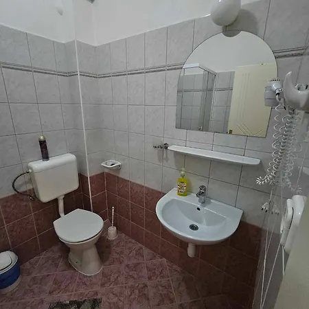 Aqua Vendeghaz Hotel 3*